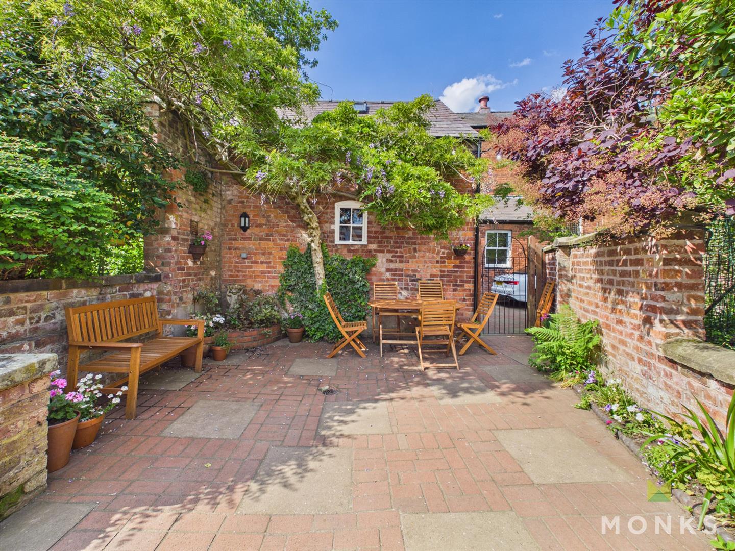 14 Chapel Street, Shrewsbury, SY4 5ER For Sale